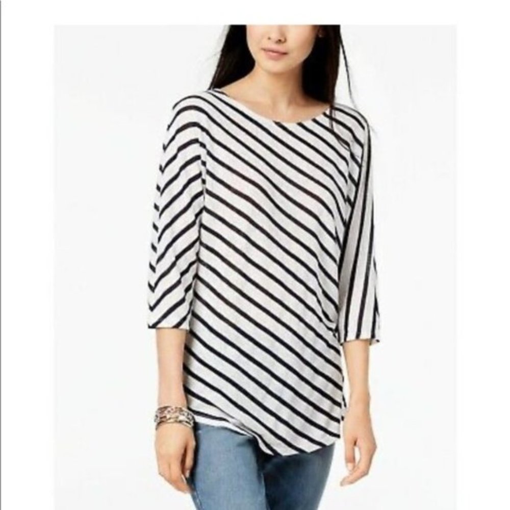 NWT Breezy Striped B&W Long Sleeve Flowy Tunic Top